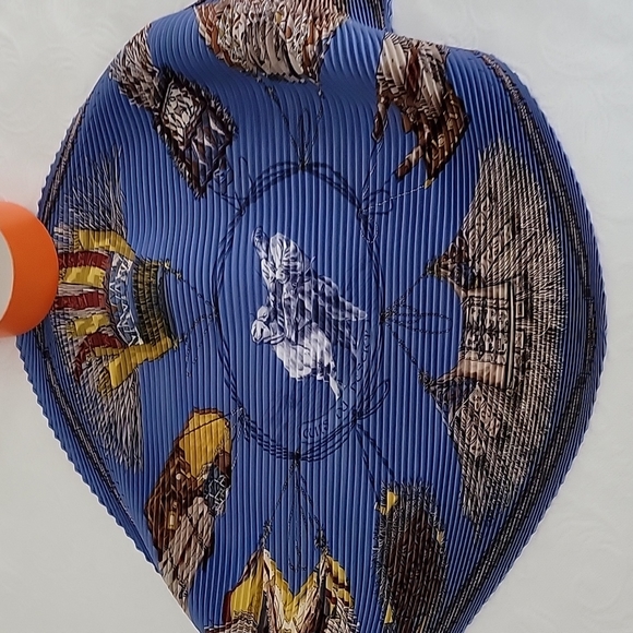 Hermes scarf - Picture 3 of 7